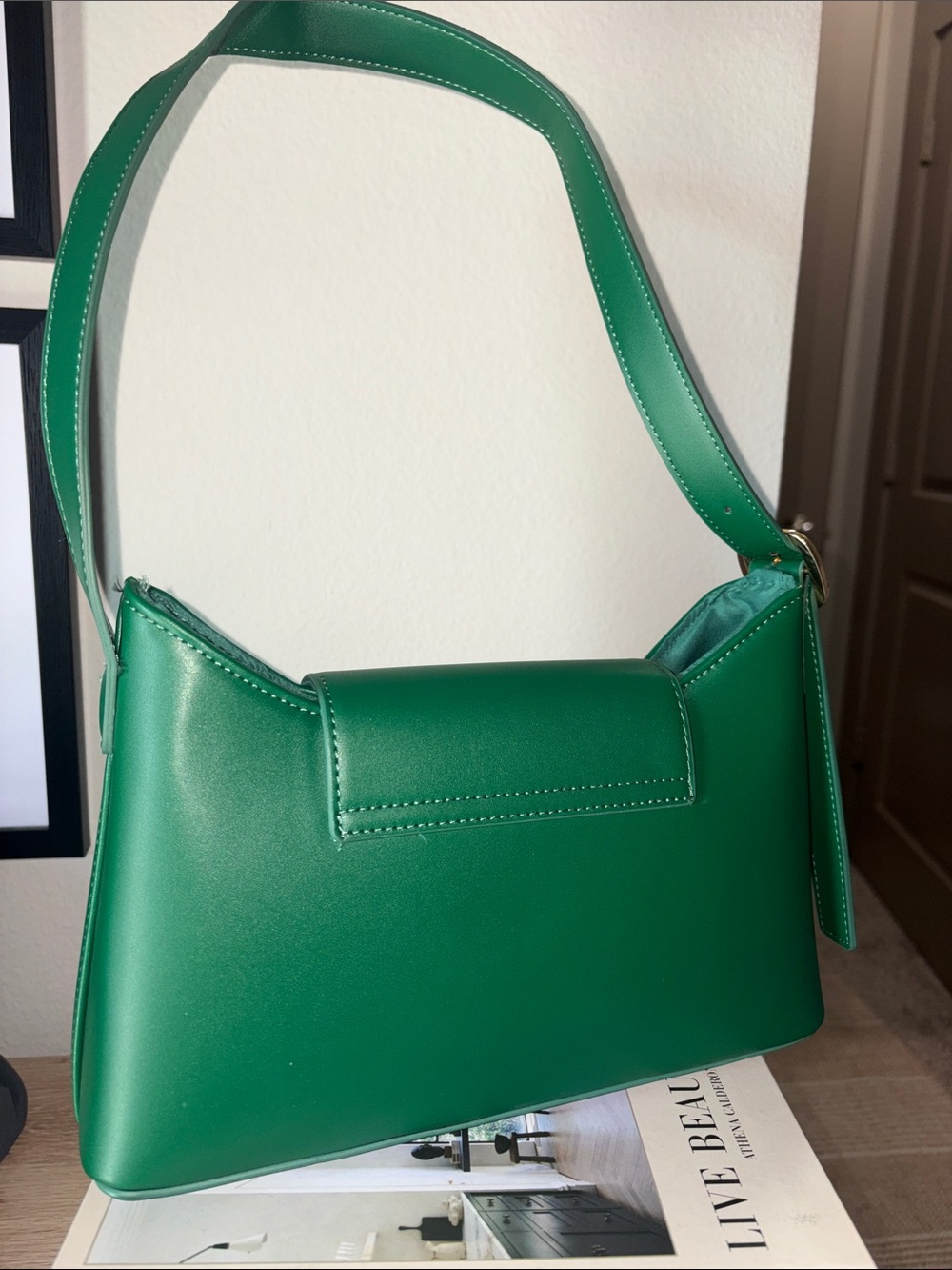 Old Navy Emerald Green Shoulder Bag with Gold Accent - Picture 7 of 7